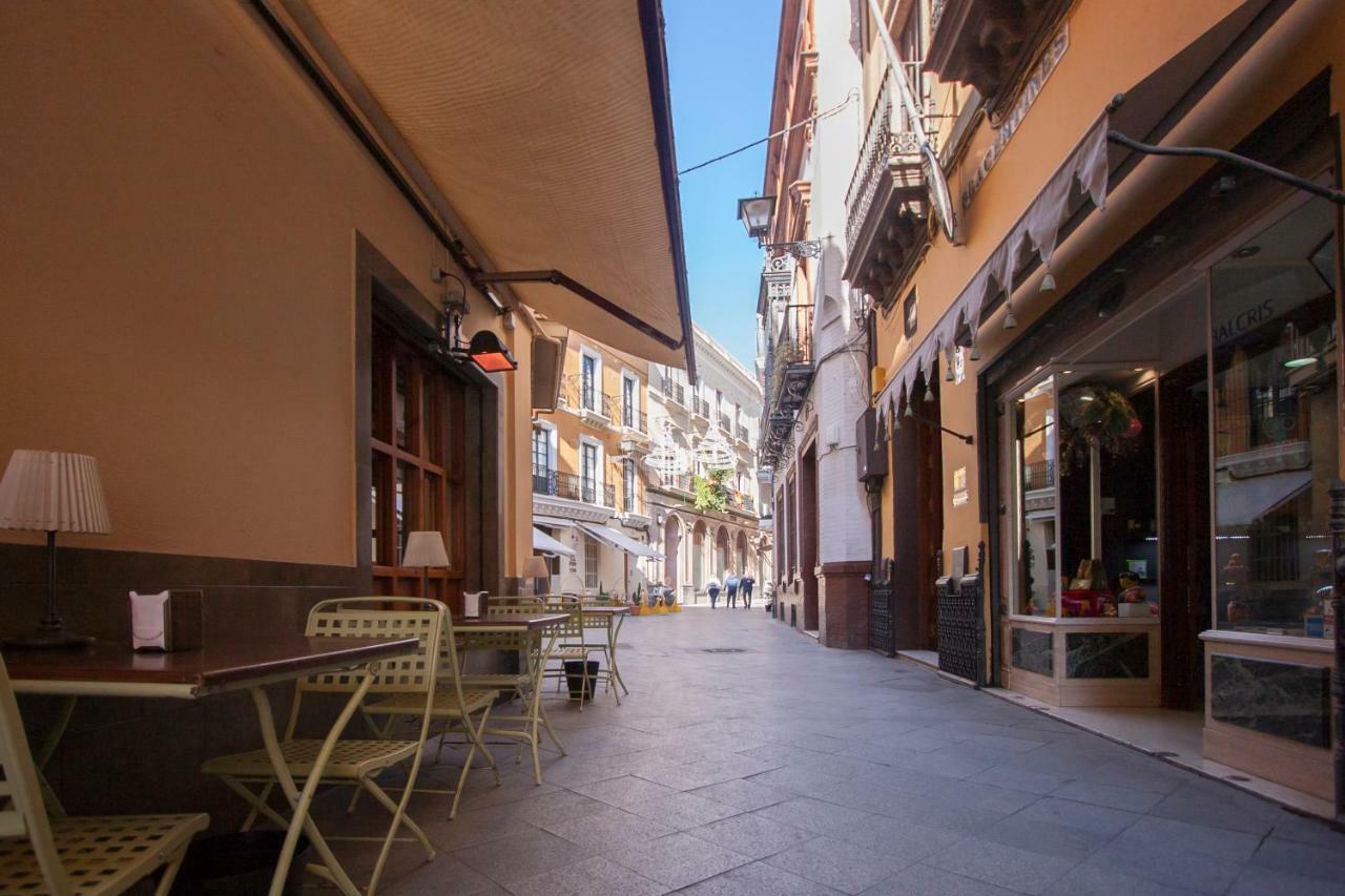 Escapada Romantica, 2 Pax, Centro Historico Seville Exterior photo